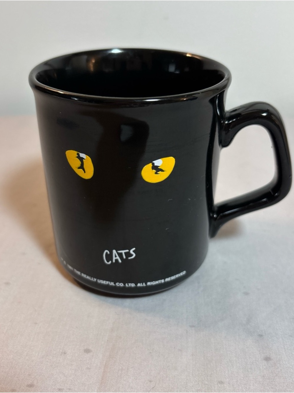 Cats Broadway Musical Classic Black Ceramic Coffee Mug with Handle - Picture 4 of 5